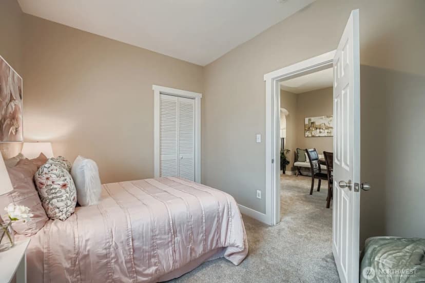 Property photo for 25813 Lawson Street, Black Diamond photo 18