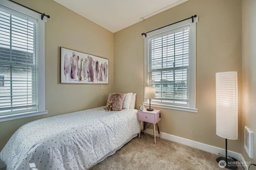 Property photo for 25813 Lawson Street, Black Diamond photo 22