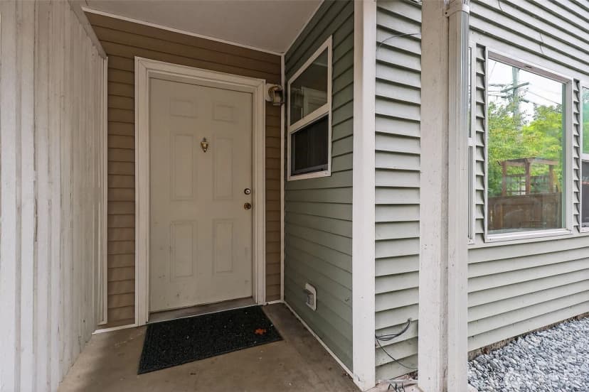 Property photo for 3311 S Juneau Street, Seattle photo 10