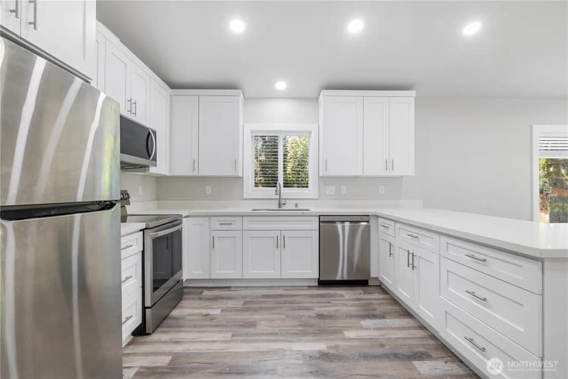 Property photo for 8912 229th Place Sw #b, Edmonds photo 12