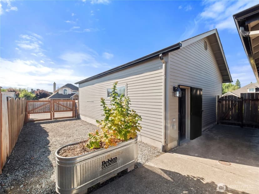 Property photo for 2950 Christianson Avenue, Enumclaw photo 37