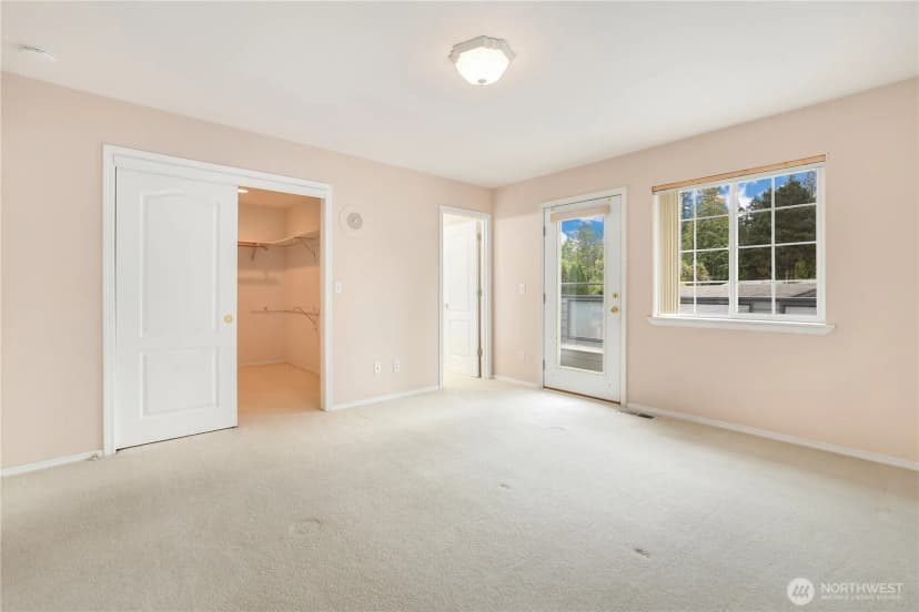Property photo for 6914 86th Street E, Puyallup photo 23