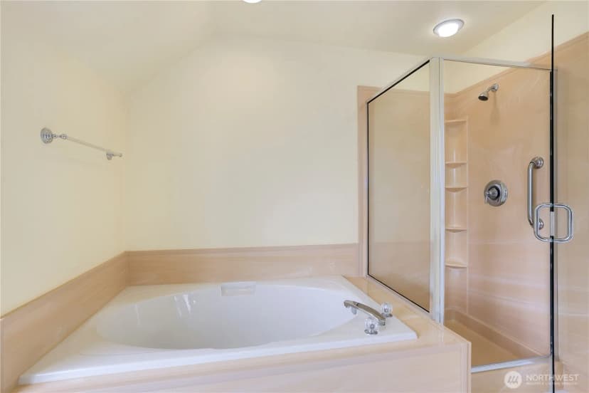 Property photo for 6914 86th Street E, Puyallup photo 34