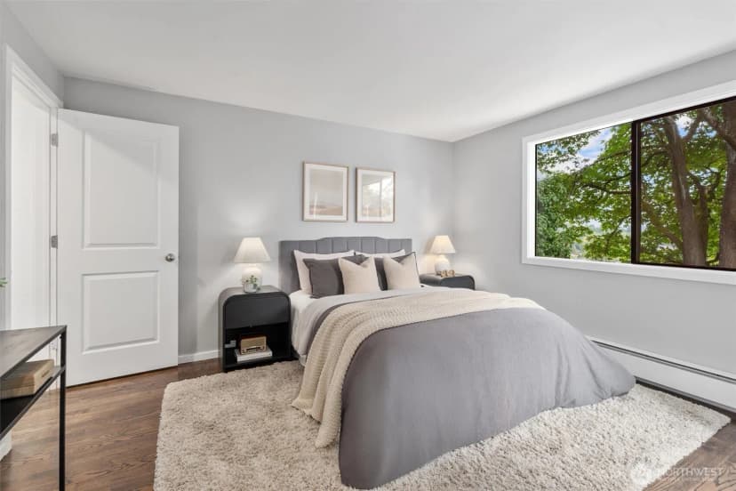 Property photo for 202 25th Avenue E #d, Seattle photo 10