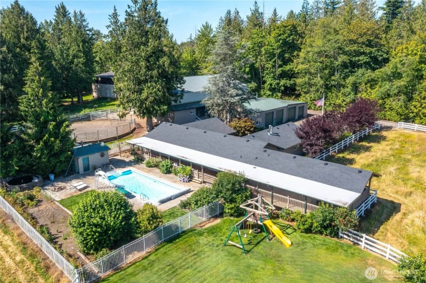 Property photo for 5180 Penny Lane, Bellingham photo 37