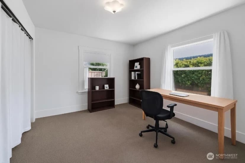 Property photo for 8220 Chambers Creek Road W, University Place photo 11