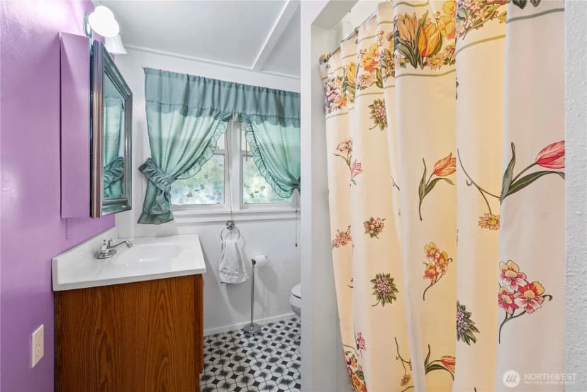 Property photo for 8220 Chambers Creek Road W, University Place photo 18