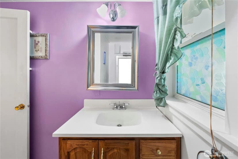 Property photo for 8220 Chambers Creek Road W, University Place photo 17