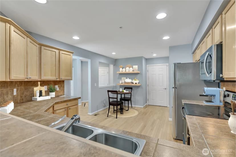 Property photo for 5909 Panorama Drive Se #6-103, Auburn photo 12