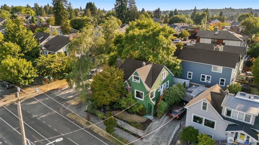 Property photo for 5803 Latona Avenue Ne, Seattle photo 17