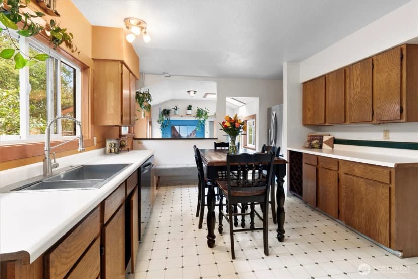 Property photo for 2420 Jaeger Street, Bellingham photo 14