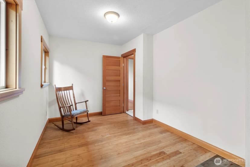 Property photo for 2420 Jaeger Street, Bellingham photo 10