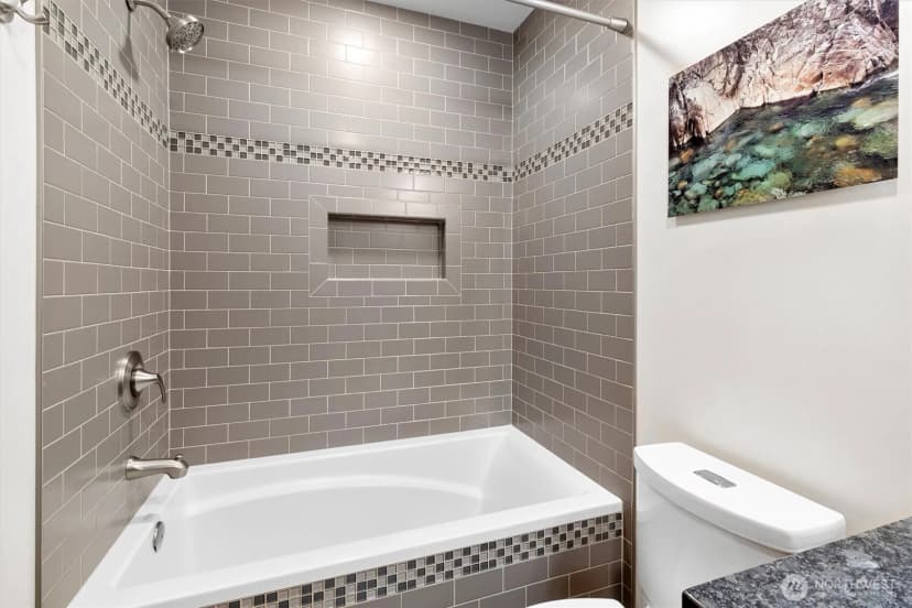 Property photo for 2420 Jaeger Street, Bellingham photo 18