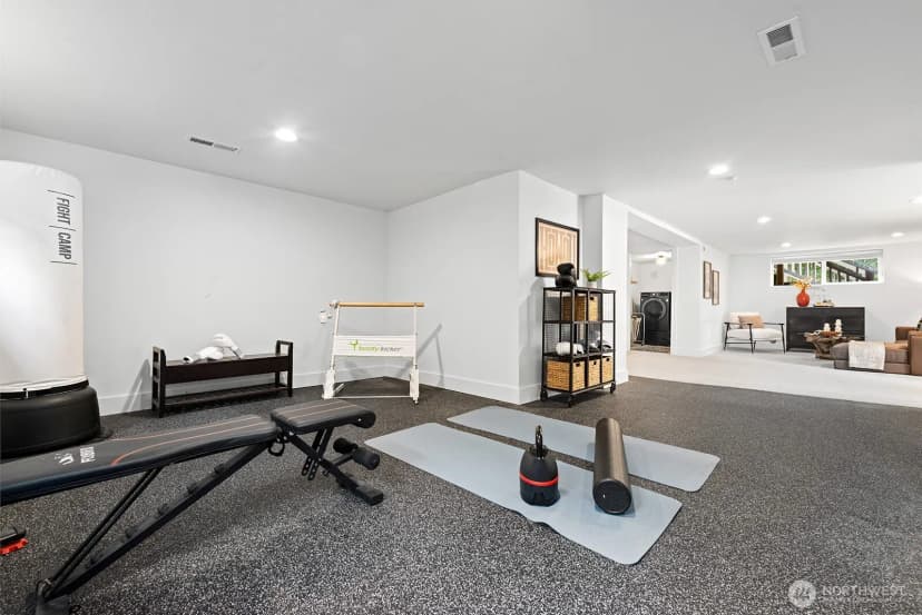 Property photo for 326 22nd Avenue E, Seattle photo 13