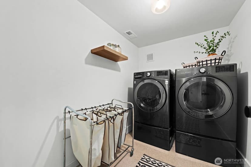 Property photo for 326 22nd Avenue E, Seattle photo 29