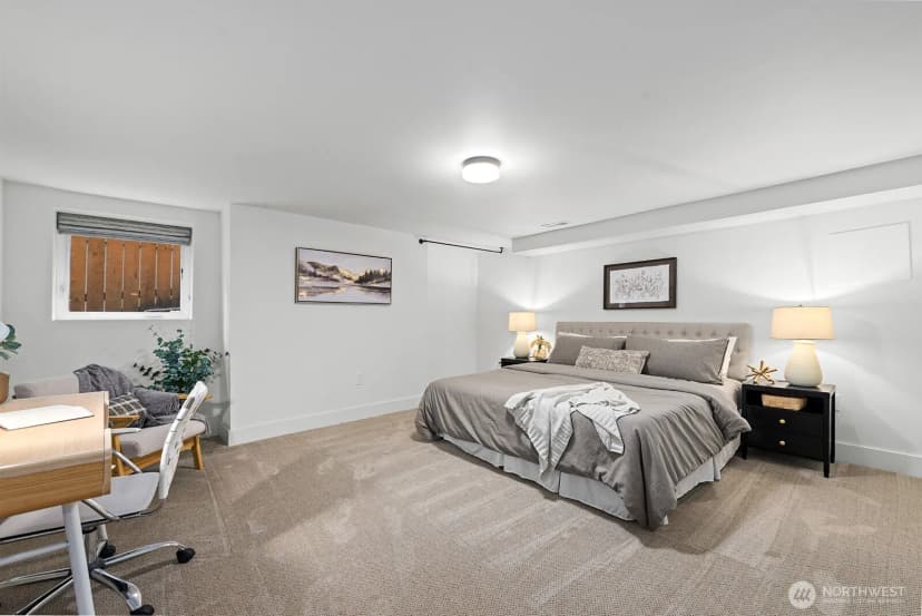Property photo for 326 22nd Avenue E, Seattle photo 26