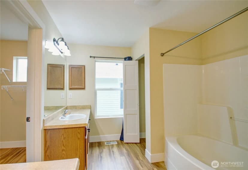 Property photo for 5351 Timber Ridge Drive, Mount Vernon photo 27