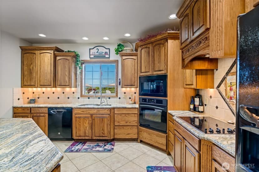 Property photo for 5504 Norman Road, Yakima photo 9