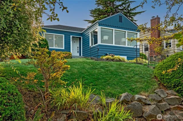 Property photo for 1943 34th Avenue W, Seattle