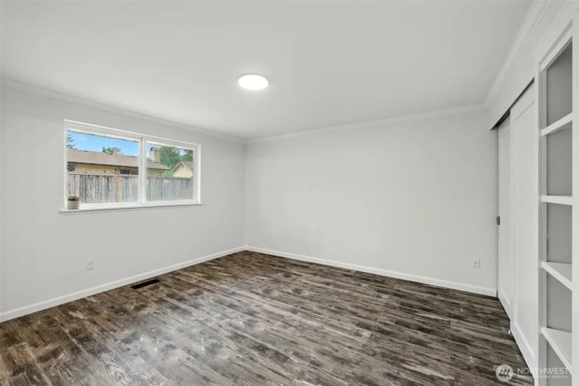 Property photo for 9803 62nd Street Ct W, University Place photo 12