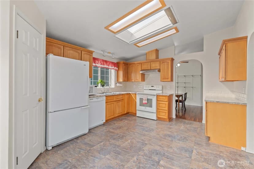 Property photo for 1814 Heritage Drive, Wenatchee photo 6