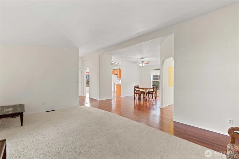 Property photo for 1814 Heritage Drive, Wenatchee photo 14