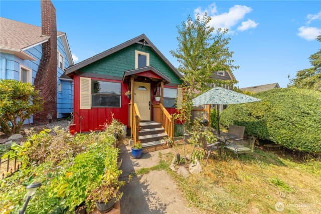 Property photo for 2018 Rockefeller Avenue, Everett photo 5