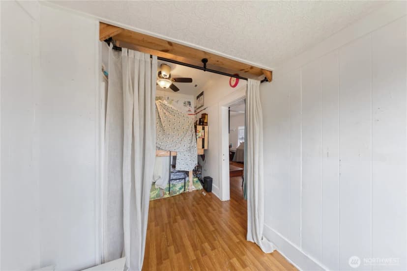 Property photo for 2018 Rockefeller Avenue, Everett photo 18