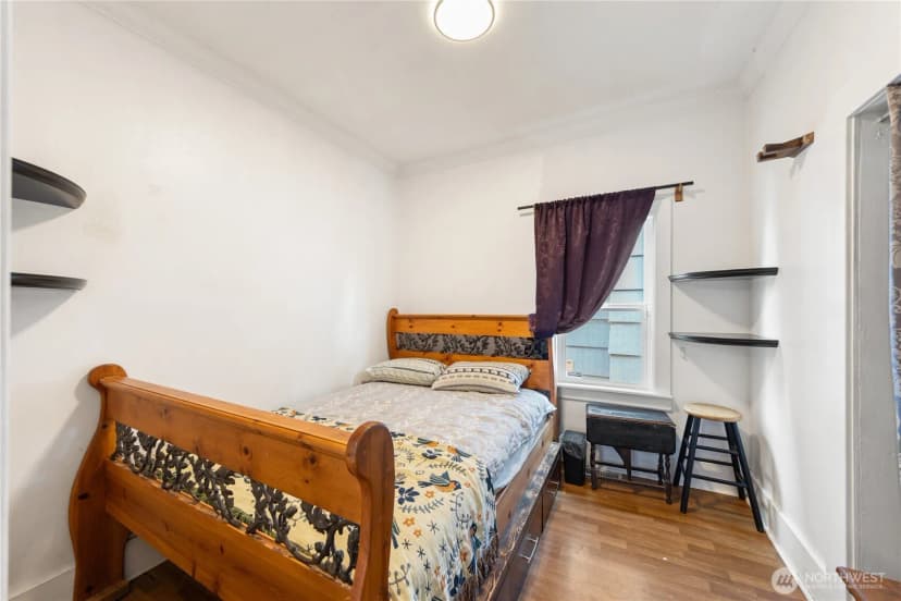 Property photo for 2018 Rockefeller Avenue, Everett photo 14