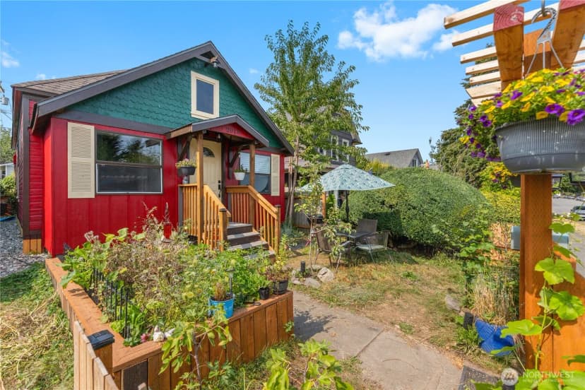 Property photo for 2018 Rockefeller Avenue, Everett photo 30