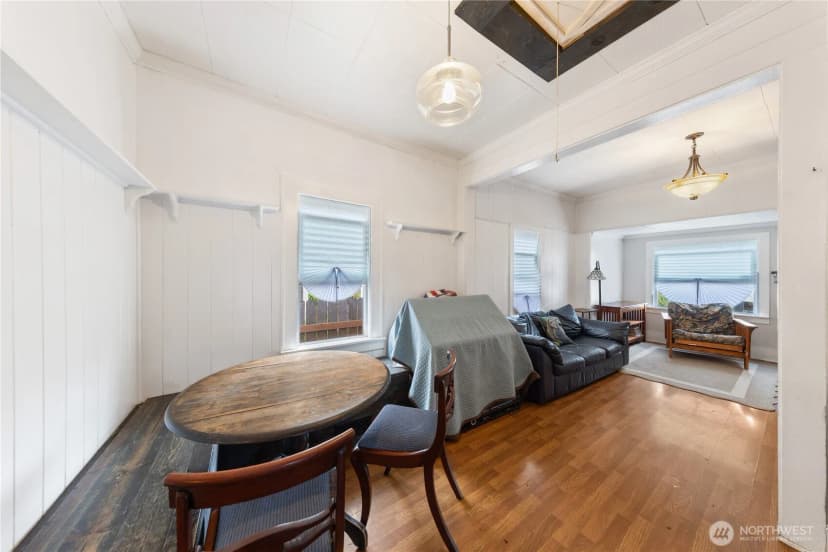 Property photo for 2018 Rockefeller Avenue, Everett photo 9