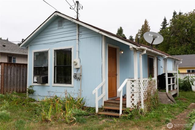 Property photo for 722 718 W Franklin Street, Shelton