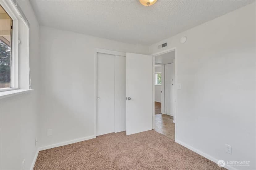 Property photo for 2316 Sw 328th Street, Federal Way photo 14