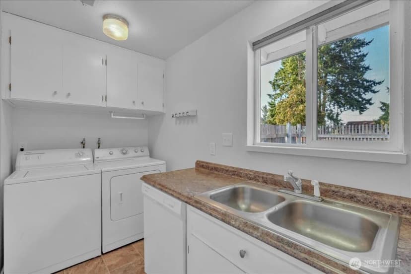 Property photo for 2316 Sw 328th Street, Federal Way photo 12