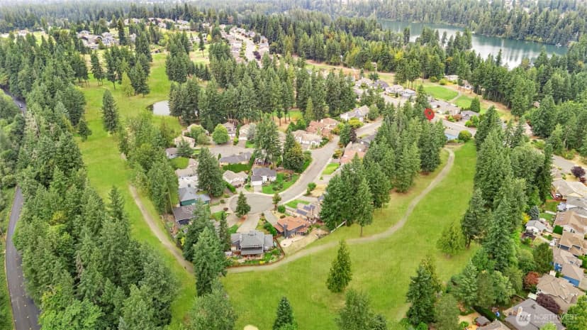 Property photo for 26109 Lake Wilderness Country Club Drive Se, Maple Valley photo 38