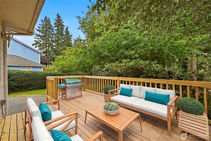 Property photo for 26109 Lake Wilderness Country Club Drive Se, Maple Valley photo 13