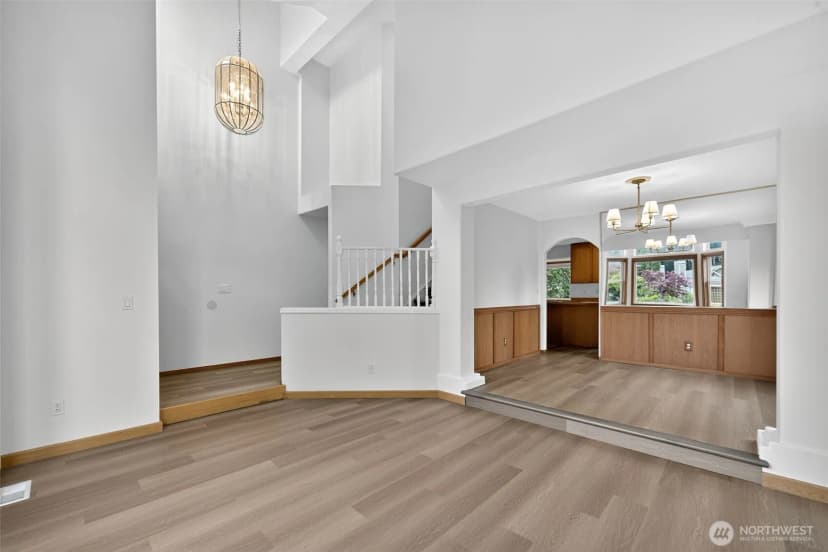 Property photo for 26109 Lake Wilderness Country Club Drive Se, Maple Valley photo 7