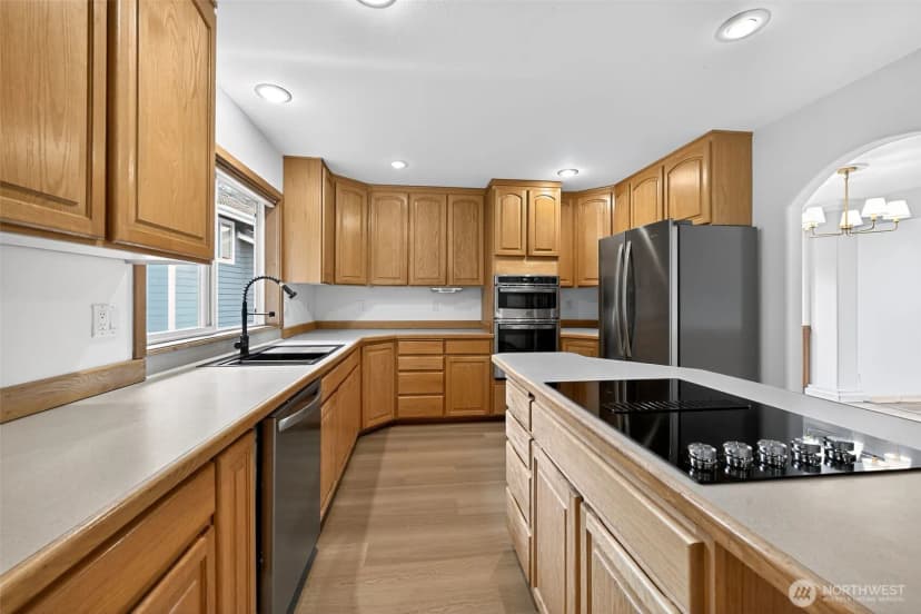 Property photo for 26109 Lake Wilderness Country Club Drive Se, Maple Valley photo 19