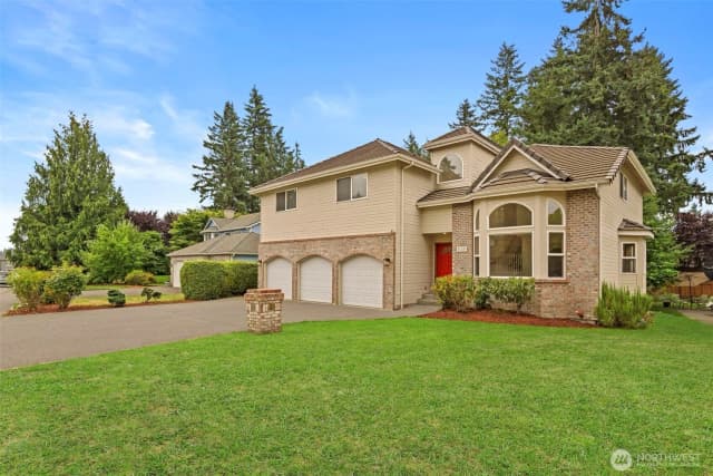 Property photo for 26109 Lake Wilderness Country Club Drive Se, Maple Valley