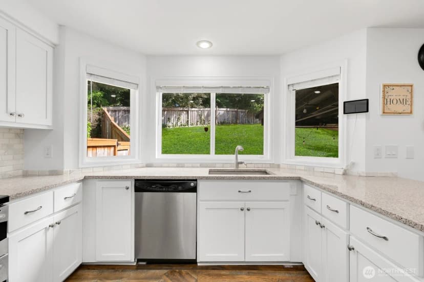 Property photo for 808 Sw 328th Court, Federal Way photo 15