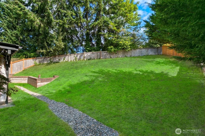 Property photo for 808 Sw 328th Court, Federal Way photo 32