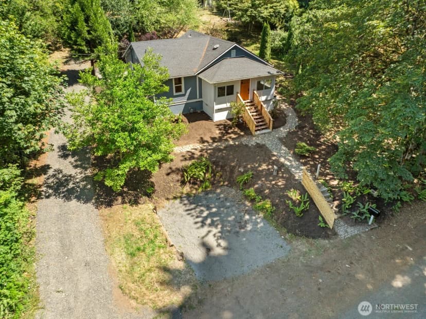 Property photo for 608 Ne 2nd Street, Winlock photo 3