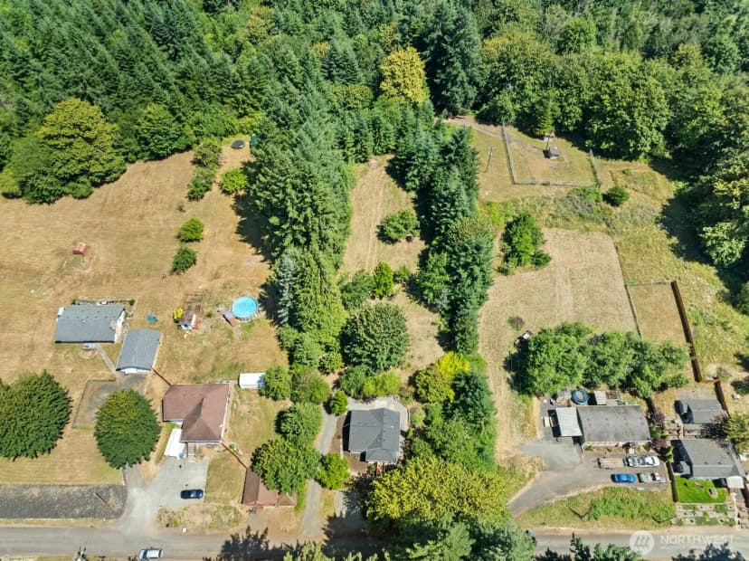 Property photo for 608 Ne 2nd Street, Winlock photo 36