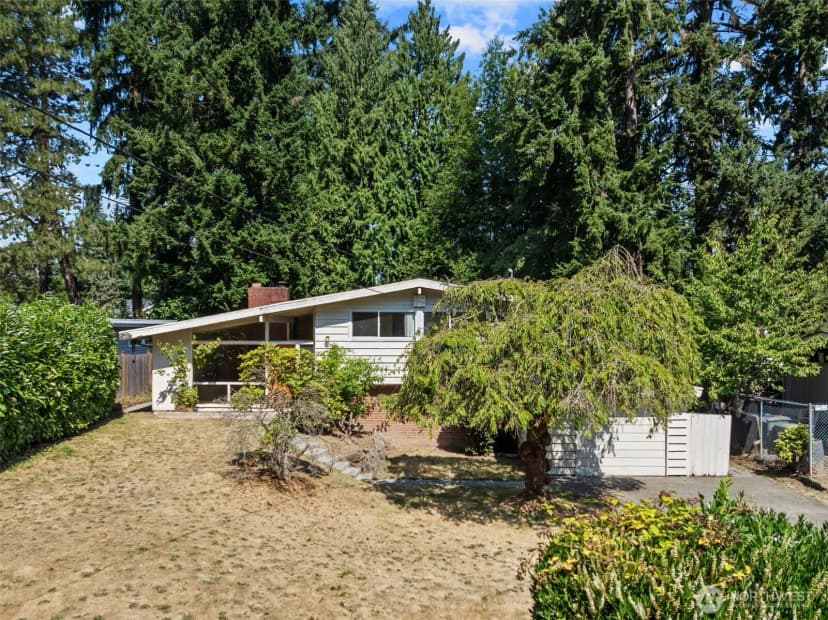 Property photo for 14234 Se 14th Street, Bellevue photo 3