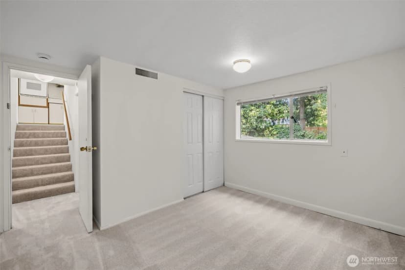Property photo for 14234 Se 14th Street, Bellevue photo 24
