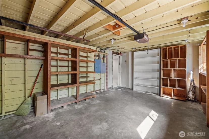 Property photo for 14234 Se 14th Street, Bellevue photo 37