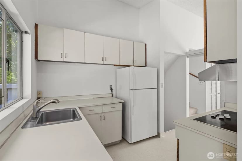 Property photo for 14234 Se 14th Street, Bellevue photo 13