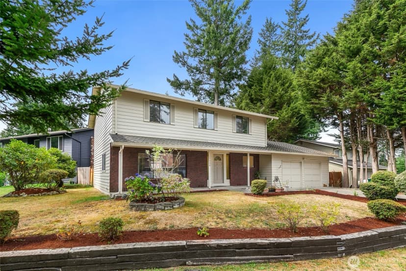 Property photo for 14026 62nd Place W, Edmonds photo 2