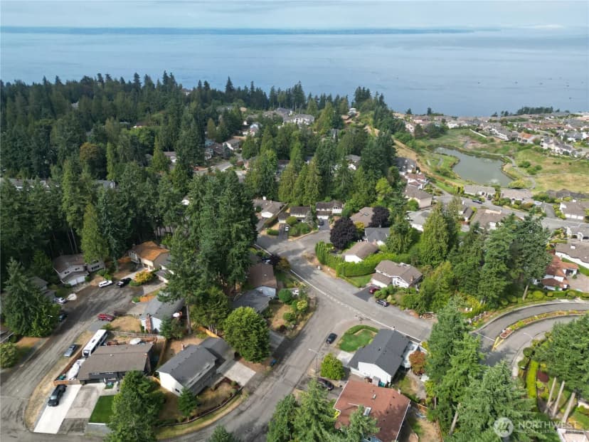 Property photo for 14026 62nd Place W, Edmonds photo 28