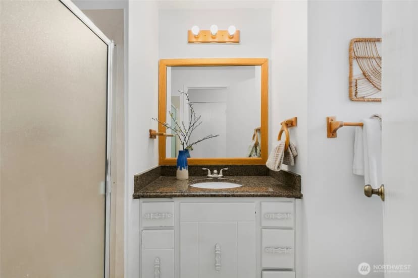 Property photo for 14026 62nd Place W, Edmonds photo 17